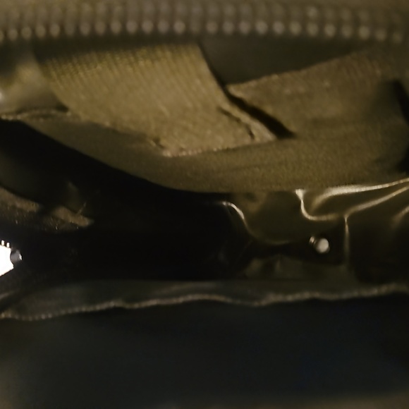 Tactical Over the Shoulder Black Bag New in Bag Adjustable - Picture 8 of 10